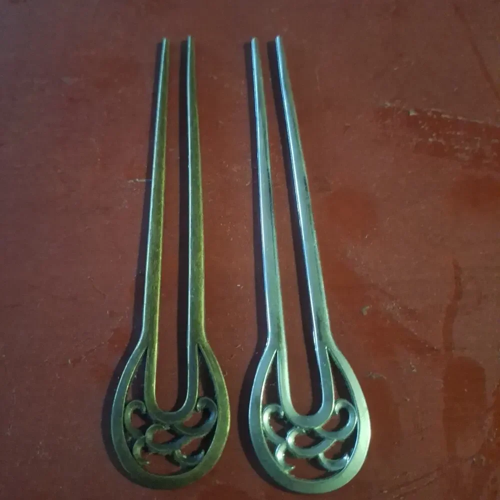 Two Beautiful Vintage Hair Fork (Stick)
